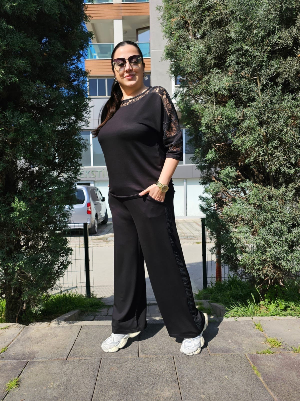 Dantel Detaylı Takım