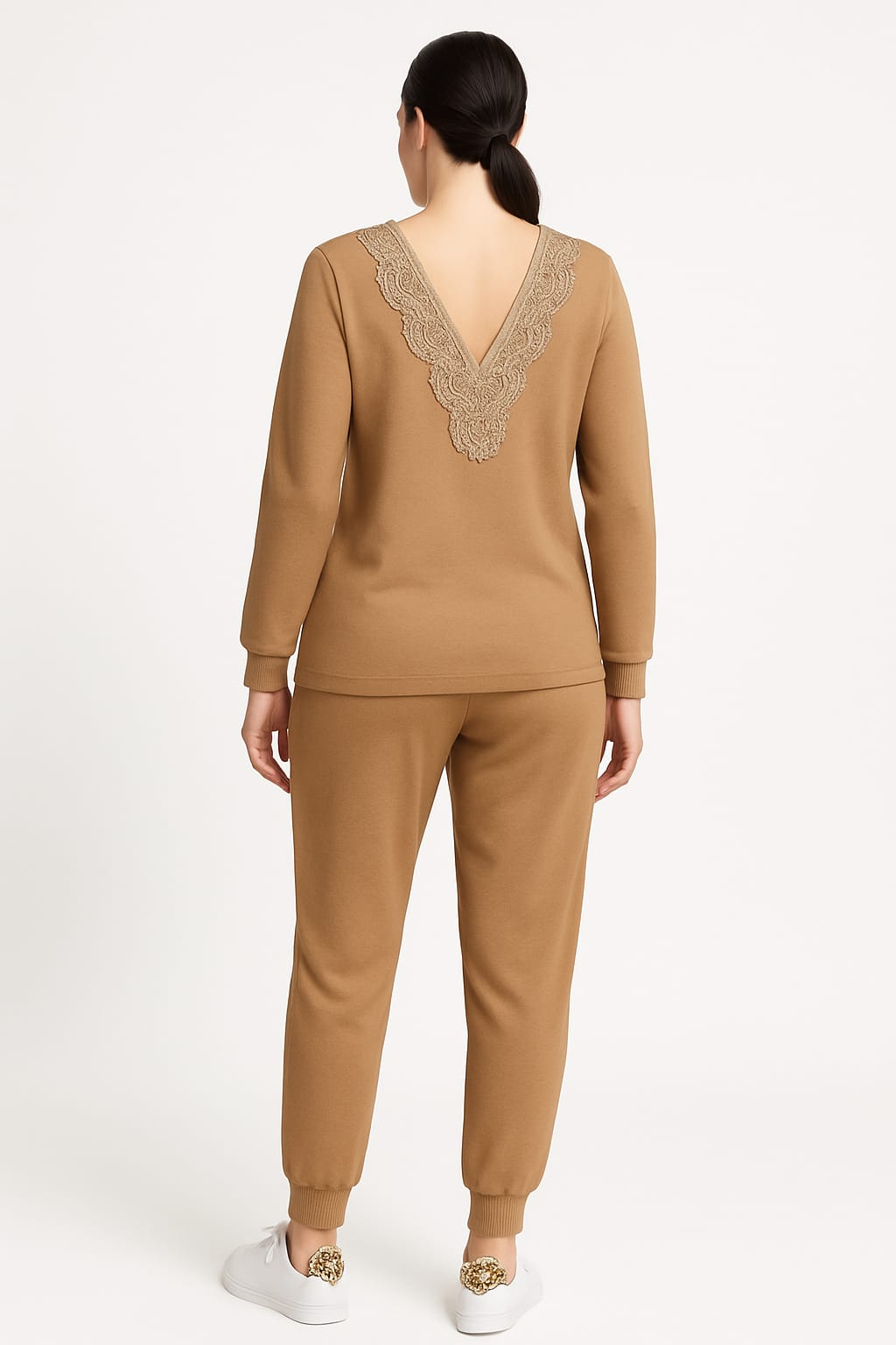 Sırt Dantel Detaylı Takım